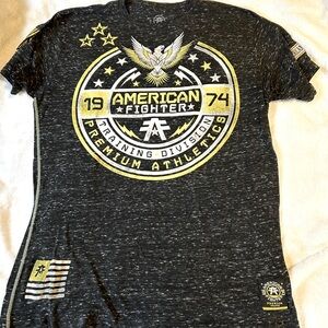 American Fighter T-shirt size XXL